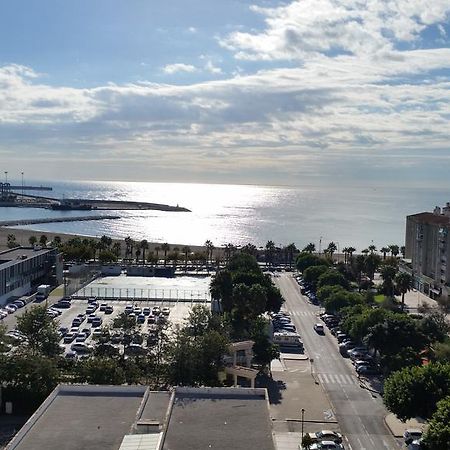 شقة مالقة  في Apartamento Plaza Reina المظهر الخارجي الصورة