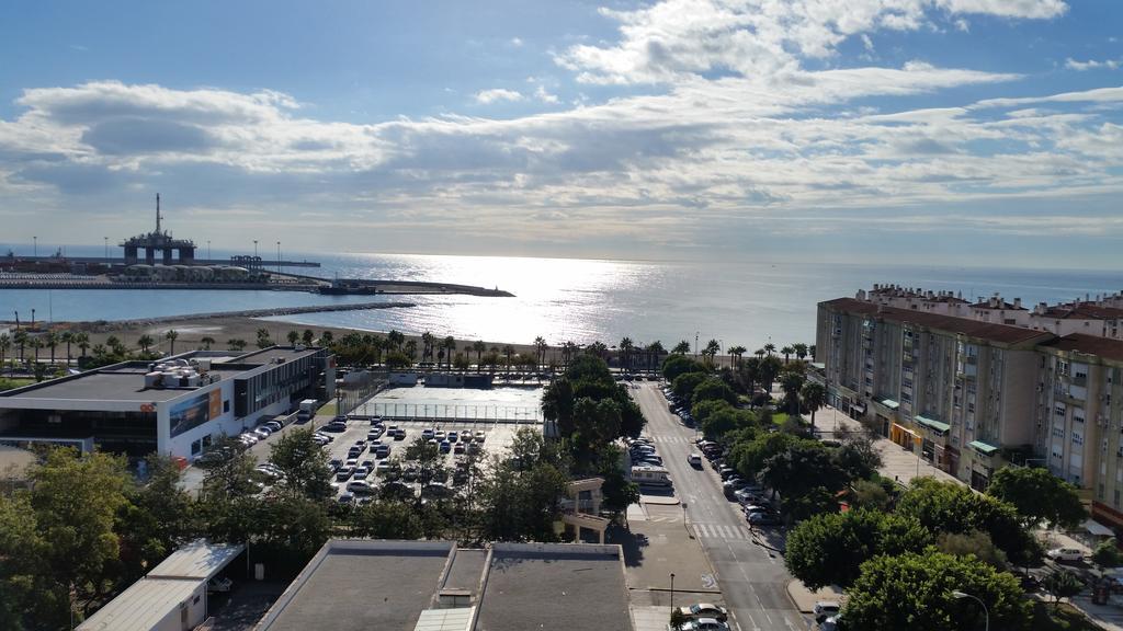 شقة مالقة  في Apartamento Plaza Reina المظهر الخارجي الصورة